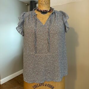 NWT Sheer Banana Republic Blouse w/ tie neck and ruffle sleeves sz. L